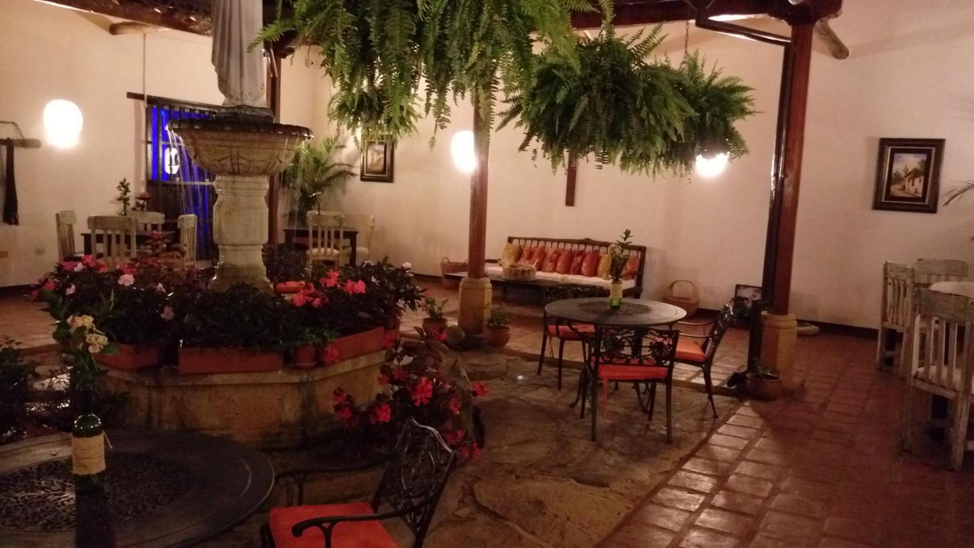 Hotel Casa Claustro De Zapatoca Exteriör bild