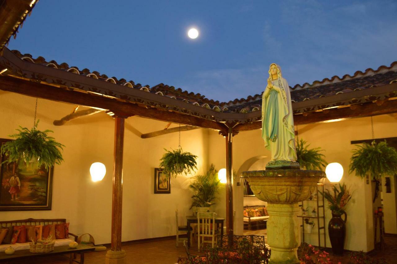 Hotel Casa Claustro De Zapatoca Exteriör bild